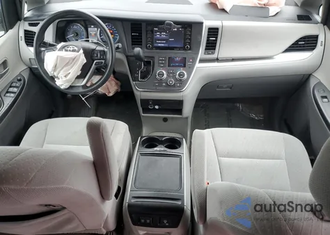 2018 Toyota Sienna Le from USA, damaged, VIN 5TDKZ3DC5JS926624